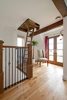 メープルホームズインターナショナル 【パリスタイル】「パリのアパルトマン」を忠実に再現。狭小地でも狭さを感じさせない事務所兼用住宅の建築実例画像4