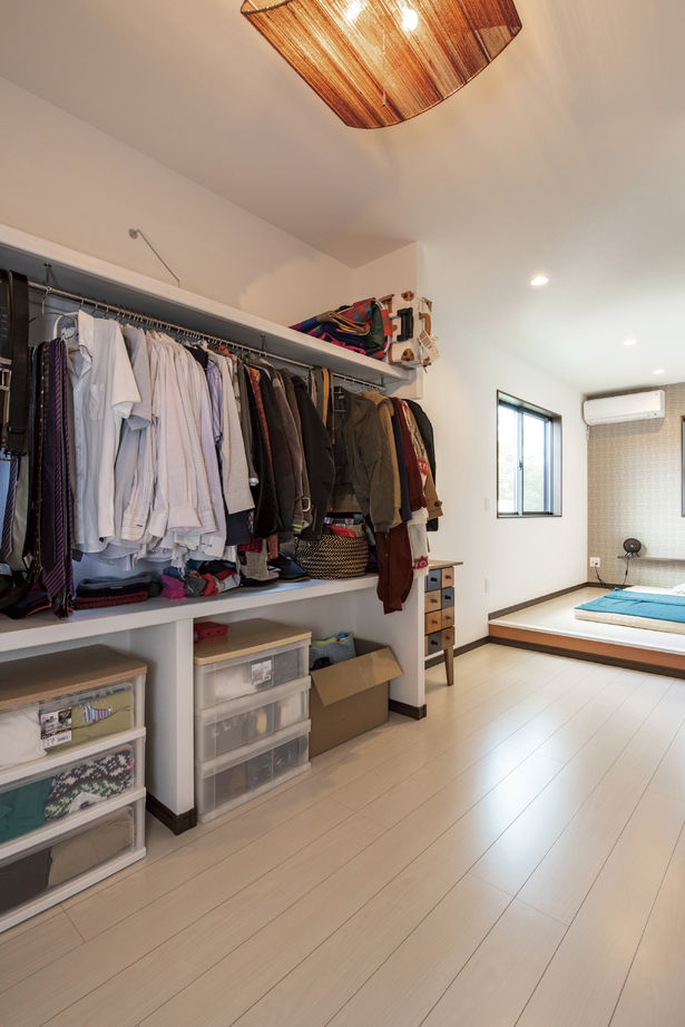 児島産業 【1000万円台】1.8m幅の階段で光を呼び込む　4層のスキップフロアで住んでいて楽しい家の建築実例画像3