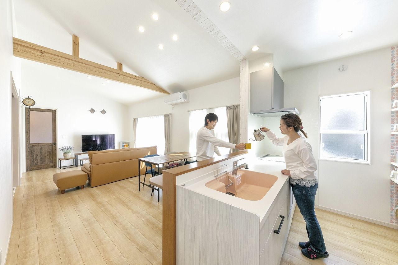 イシンホーム住宅研究会　相生建設 棟梁が要望をその場でカタチに！開放感に包まれる心地いい平屋の住まいの建築実例画像3