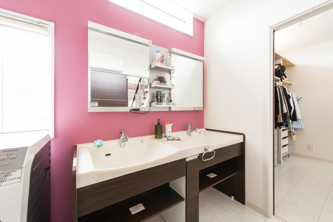 イシンホーム住宅研究会　相生建設 匠とつくるこだわりの住まい。お洒落なモダンテイストの二世帯住宅の建築実例画像6