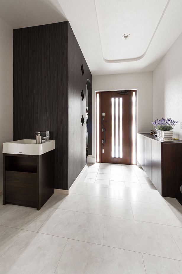 イシンホーム住宅研究会　相生建設 匠とつくるこだわりの住まい。お洒落なモダンテイストの二世帯住宅の建築実例画像8