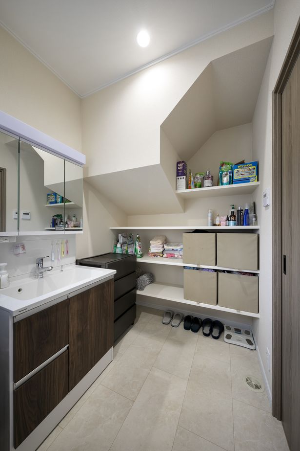 イシンホーム住宅研究会　相生建設 スタッフと棟梁の丁寧な対応が安心！こだわりの収納力を叶えた住まいの建築実例画像9