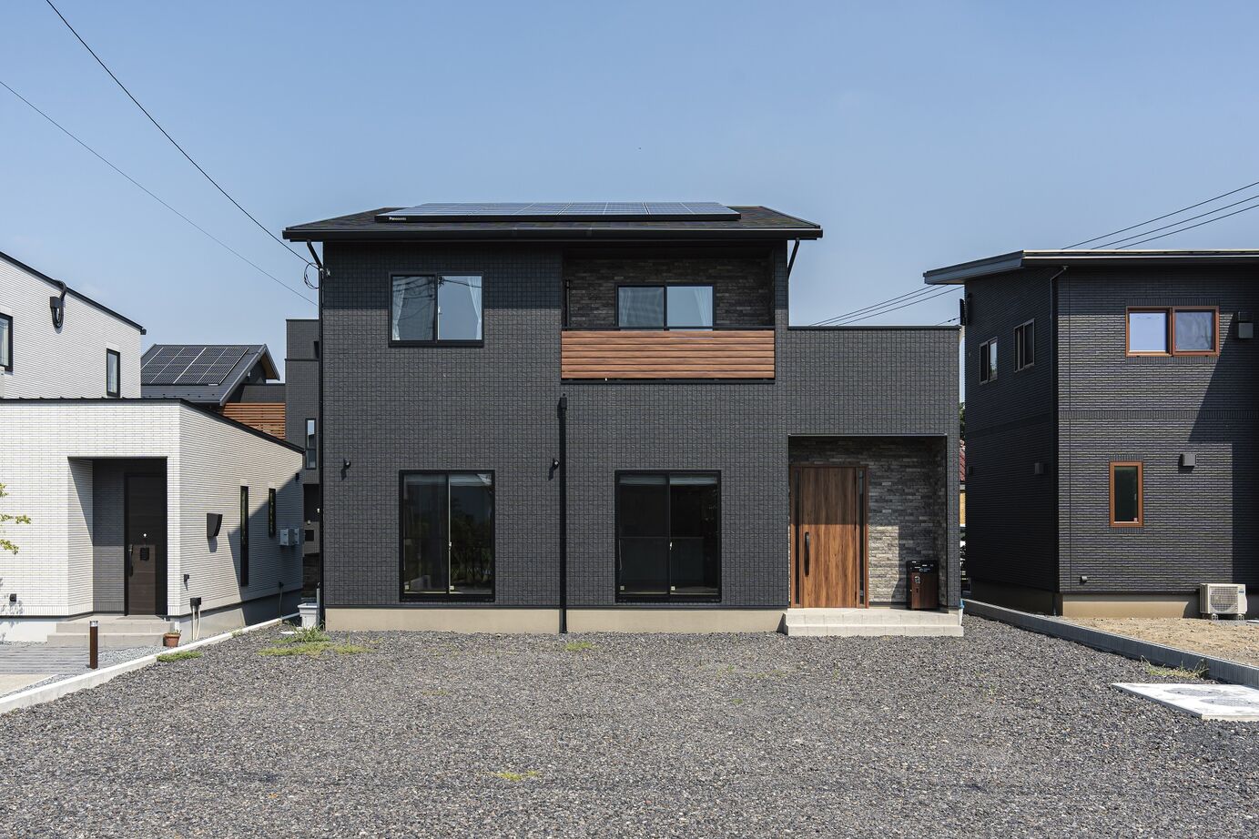 イシンホーム住宅研究会　相生建設 施主ファーストの家づくりに感動。広々LDK で家族団らんを楽しむ家の建築実例画像10