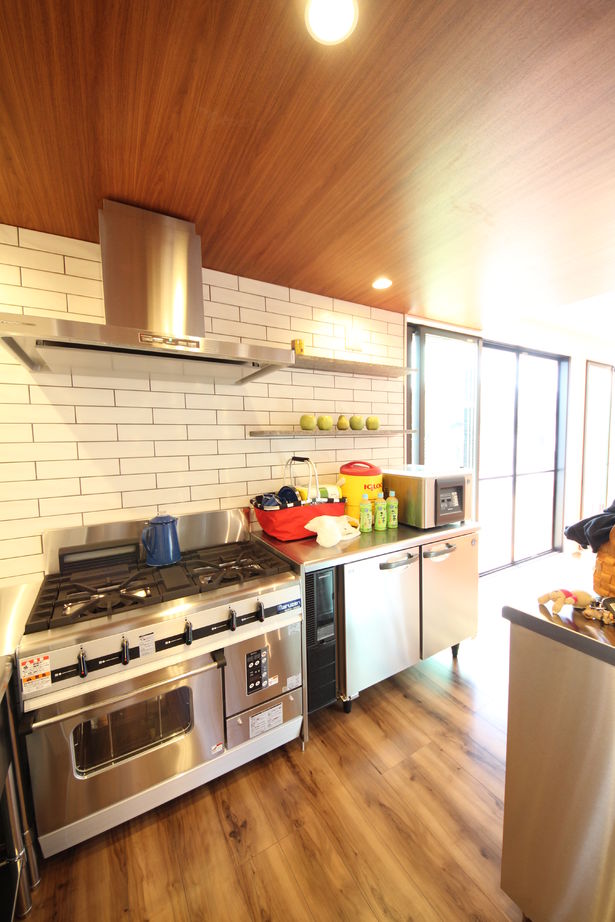 Archi Factory　HIMAWARI　アーキ・ファクトリー・ヒマワリ バイクガレージにBBQスペース　多趣味な施主がこだわりぬいた住まい【間取り図あり/本体価格2500万円】の建築実例画像5