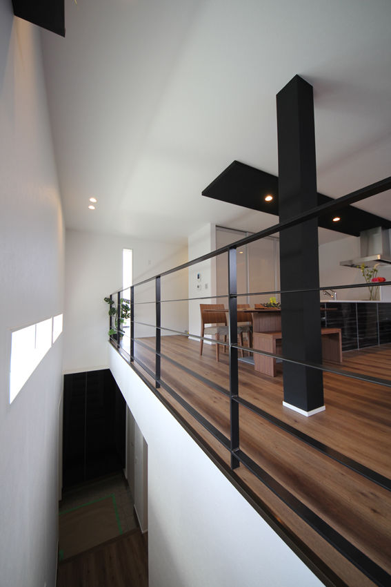 Archi Factory　HIMAWARI　アーキ・ファクトリー・ヒマワリ 【2000万円台】まるでミュージアムのような洗練されたデザインと広々LDKが実現したスタイリッシュな空間のある住まいの建築実例画像4