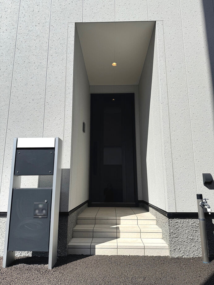 クレスト・ホーム 【平屋/トリプル断熱工法/免震装置】諦め切れなかった夢が実現！キッチンが主役のホテルライクな平屋の建築実例画像10