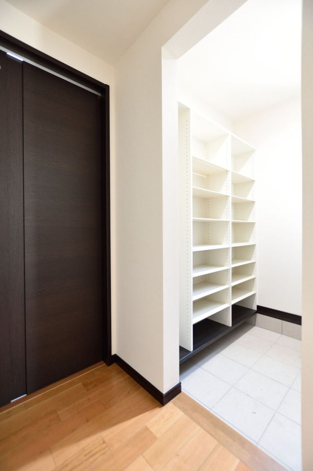 タカシン・ホーム 【1000万円台/5人家族/収納充実】収納と家事動線にこだわったムダのない住まいの建築実例画像4