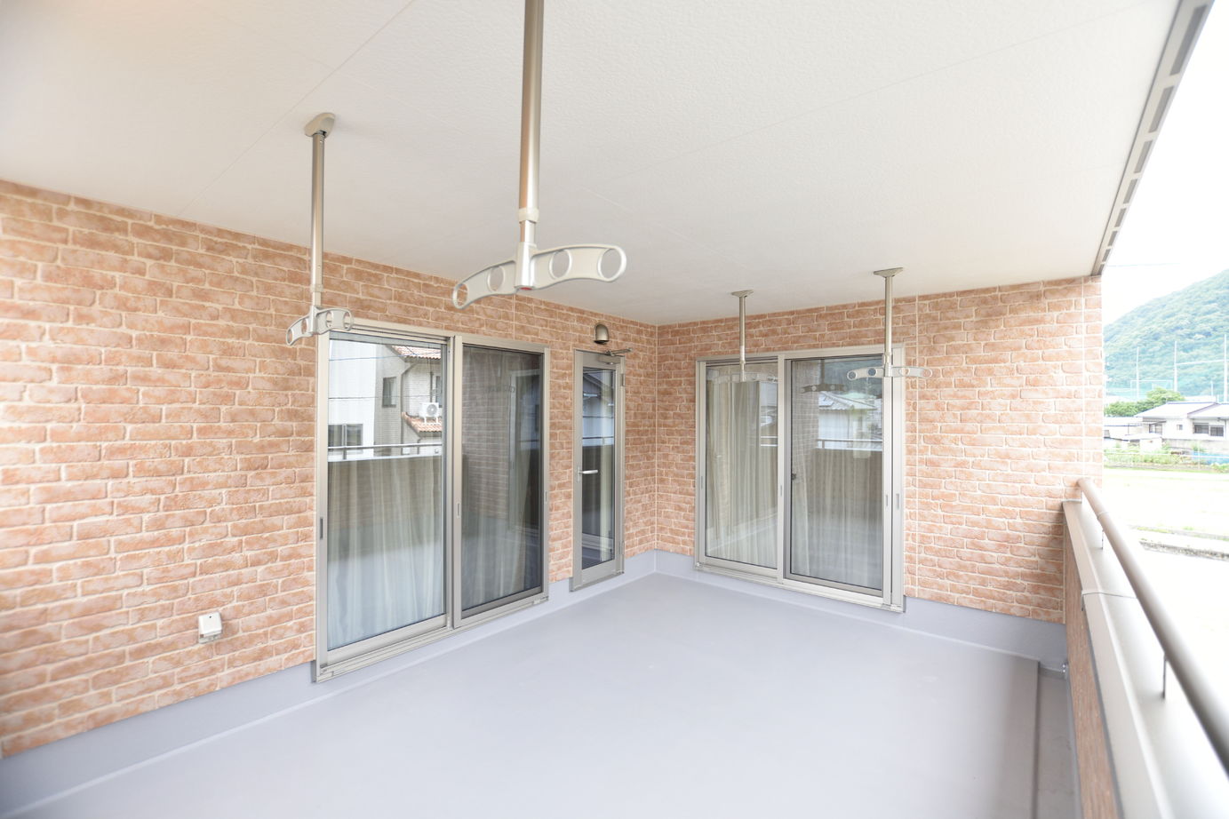 タカシン・ホーム 【ビルトインガレージ×趣味を楽しむ】ガレージライフを楽しむ！ビルトインガレージのある家の建築実例画像8