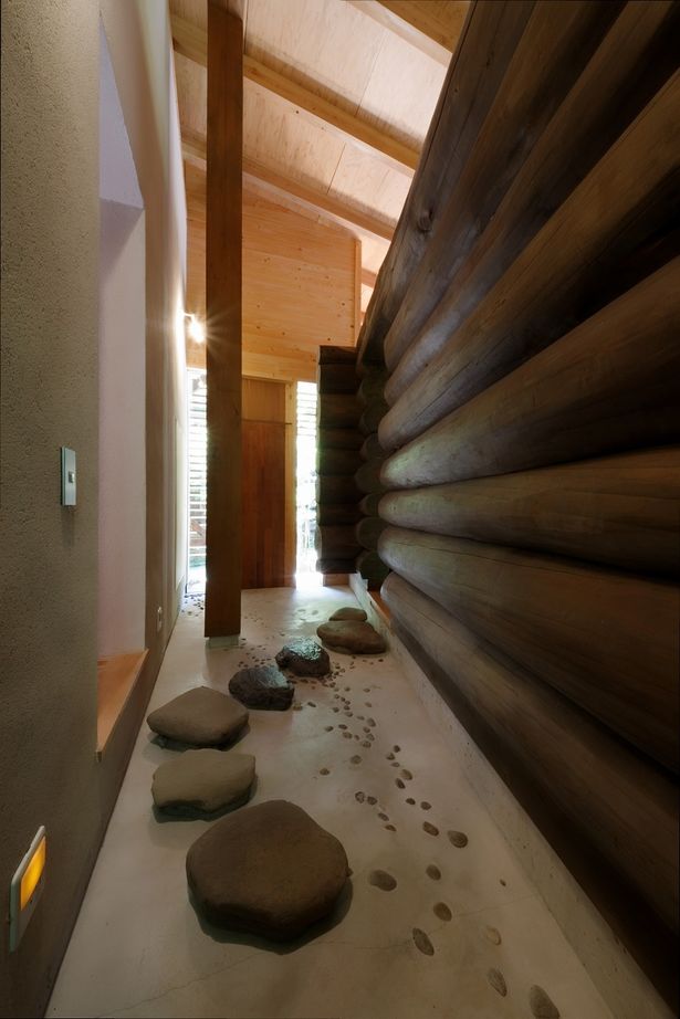 ジブログデザイン 【本体価格2320万円/約29坪】【平屋×ログハウス】絵画のような借景を楽しむ　心地よい元気になれる平屋のログハウスの建築実例画像6