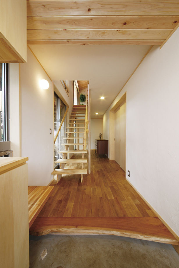 ジブログデザイン 自然素材で創った快適空間は永く安心の「長期優良住宅」の建築実例画像9