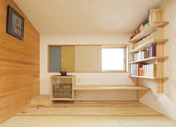 ジブログデザイン 自然素材と間取りの工夫で、10年経っても愛着の湧く回り縁のある家の建築実例画像4