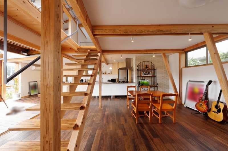 ジブログデザイン 「住む」よりも「楽しむ」落ち着いたインドアと開放的なアウトドアが融合。四季の風と暮らす家の建築実例画像10