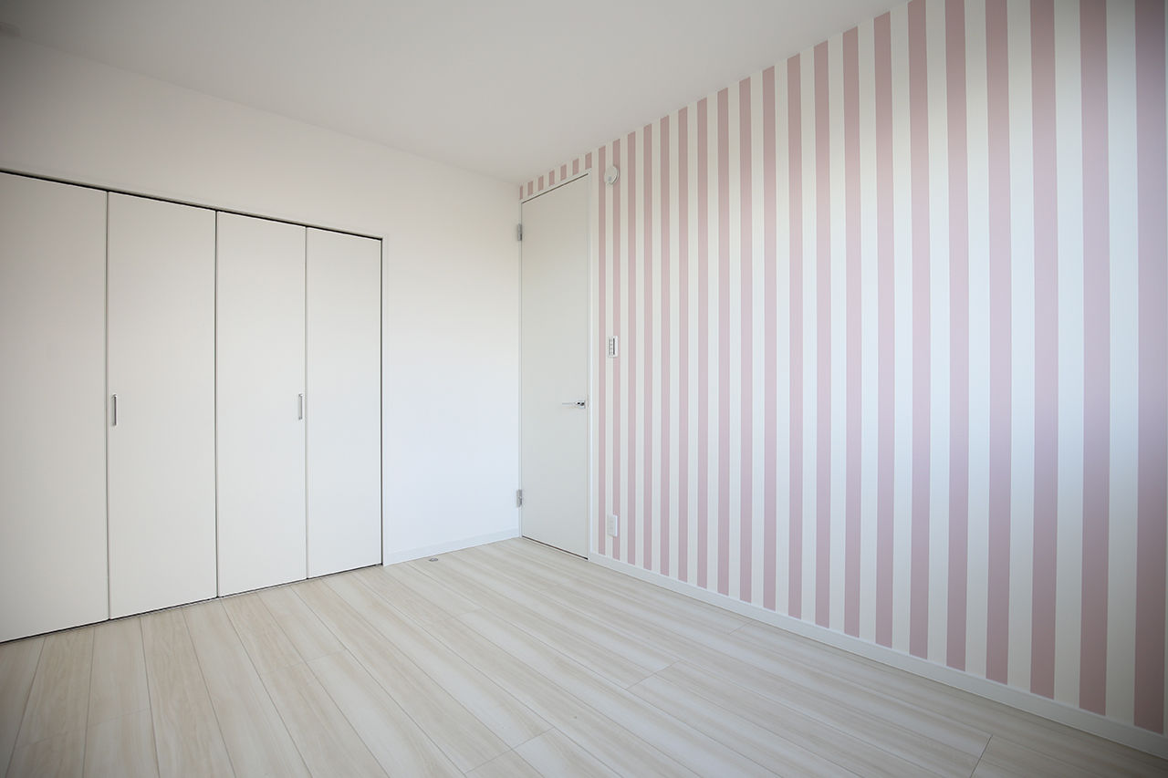 ヤマイチ住建 【大阪市/4000万円以上/3階建て】2台分のビルトインガレージや27.5帖のLDKなどラグジュアリーな住まいの建築実例画像9