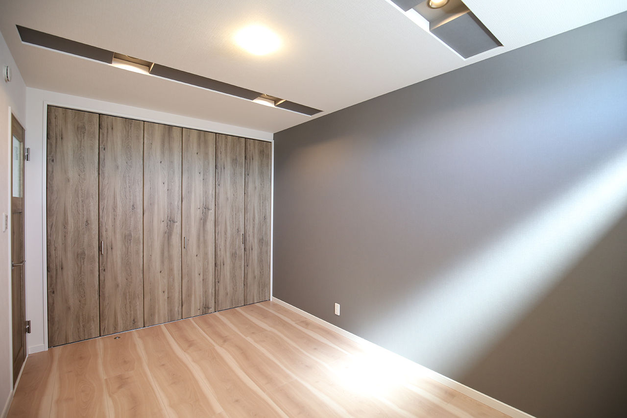 ヤマイチ住建 【大阪市/2000万円台/狭小/3階建て】トップライト付きの開放的な2階LDKでゆったりとくつろげる上質な邸宅の建築実例画像6