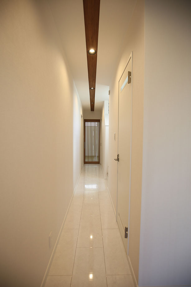 ヤマイチ住建 【大阪市/2000万円台/狭小/3階建て】トップライト付きの開放的な2階LDKでゆったりとくつろげる上質な邸宅の建築実例画像9