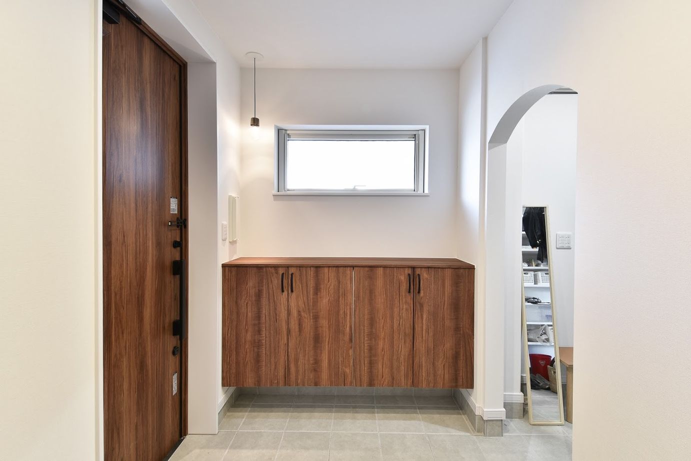 住研ハウス 【苫小牧市/30代夫婦＋ペット/3LDK間取図】組み込みガレージ(カーポート)と広々ピットリビングのある家の建築実例画像8