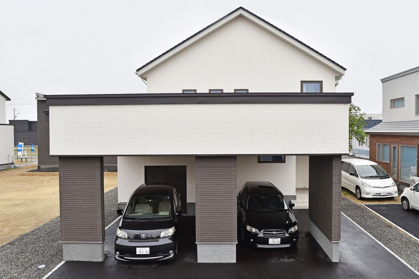 住研ハウス 【苫小牧市/30代夫婦＋ペット/3LDK間取図】組み込みガレージ(カーポート)と広々ピットリビングのある家の建築実例画像9