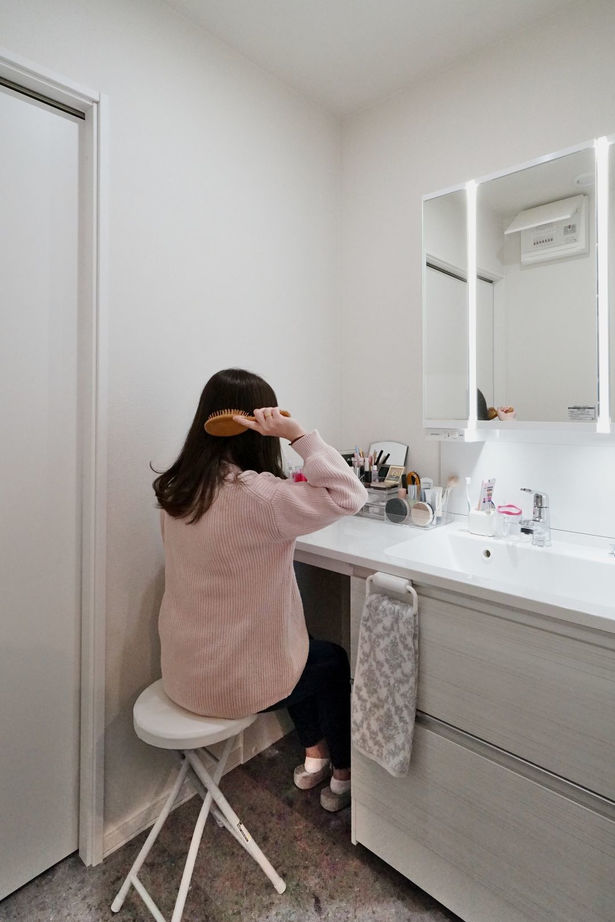 住研ハウス 【苫小牧市/4LDK間取図/20代で建てた家/小上がり和室】夫婦の書斎・趣味スペースのあるゆったり寛げるお家の建築実例画像6