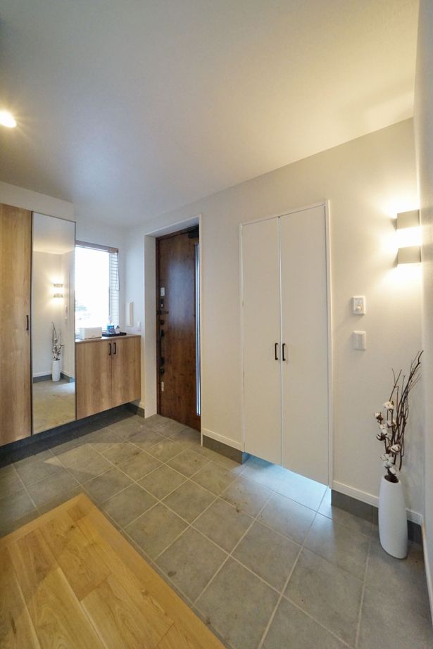 住研ハウス 【苫小牧市/4LDK間取図/20代で建てた家/小上がり和室】夫婦の書斎・趣味スペースのあるゆったり寛げるお家の建築実例画像9