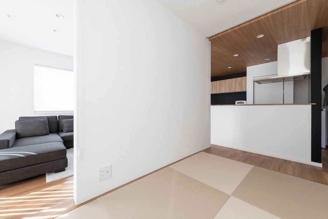 住研ハウス 【千歳市/4LDK間取図/書斎/和室】プライベートスペースの動線が配慮された、いつでも人が呼べる家の建築実例画像3