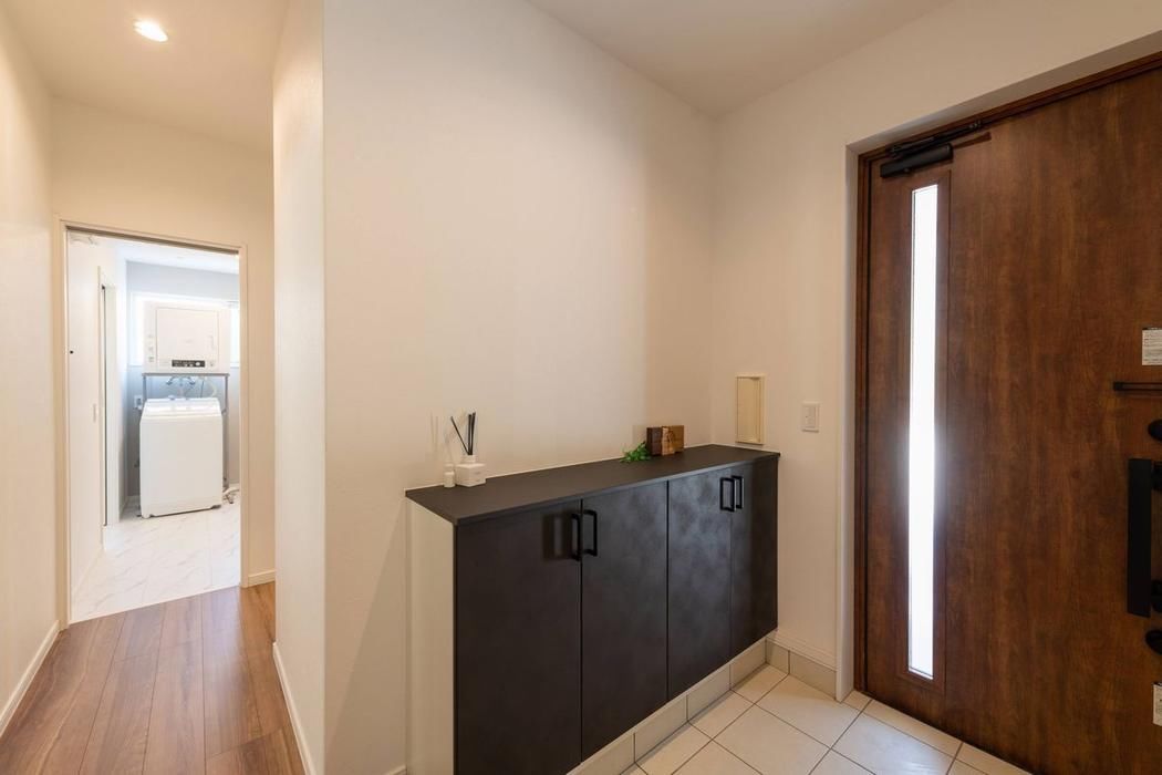 住研ハウス 【千歳市/4LDK間取図/書斎/和室】プライベートスペースの動線が配慮された、いつでも人が呼べる家の建築実例画像9