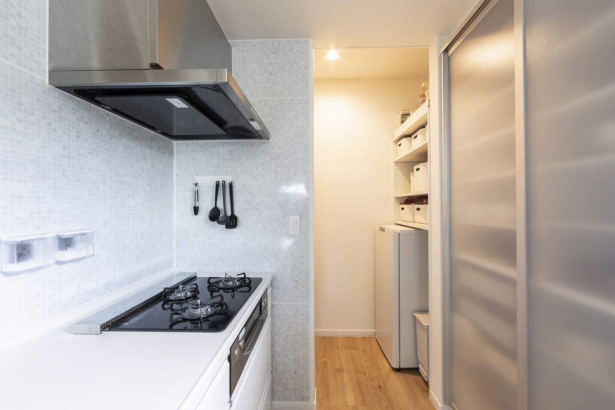 住研ハウス 【苫小牧市/20代の家づくり/5LDK間取図/小上がり/庭】子育て家族もスマートに暮らせる収納充実プランの家の建築実例画像6