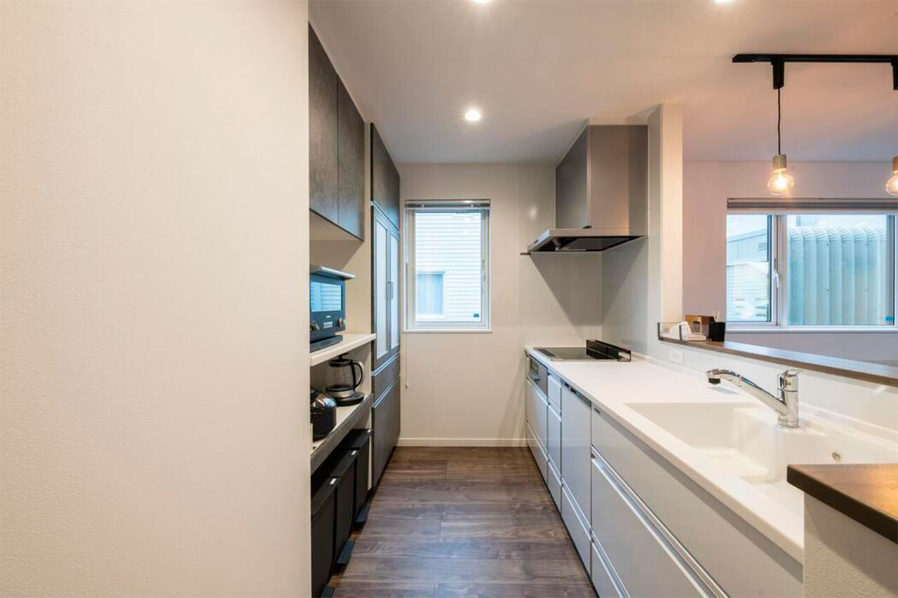 住研ハウス 【苫小牧市/5LDK間取図/3世代】家族それぞれが快適に。心地よさとシンプルが調和する理想の住まいの建築実例画像4