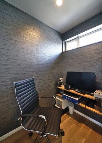 住研ハウス 【苫小牧市／4LDK+書斎／間取り図】内装・外壁材に木を使用した暖かみのある住まい、20代で建てた家の建築実例画像7