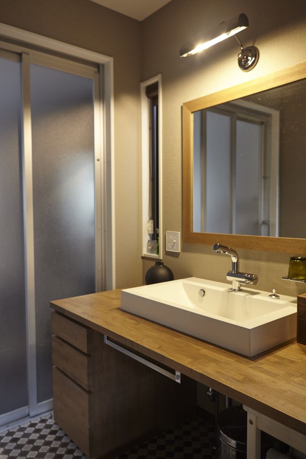 山根木材 異素材がセンスよく調和するスタイリッシュな木の家の建築実例画像7