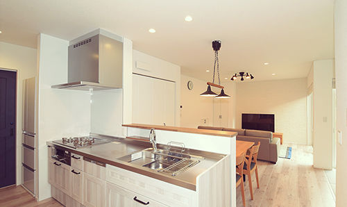 ワイケイホーム 【2000万円台×シンプルモダン】ZEH仕様で家計にやさしい家の建築実例画像3