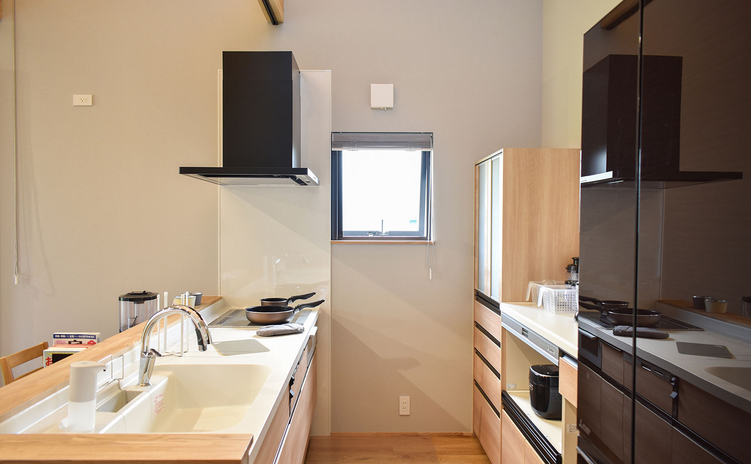 ワイケイホーム 【2000万円台後半/平屋】高天井の開放的なLDKや大容量の収納、生活音に配慮した間取りなど工夫満載の家の建築実例画像5