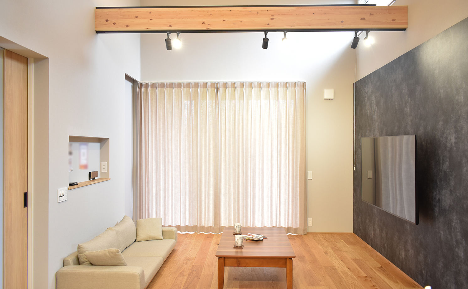 ワイケイホーム 【2000万円台後半/平屋】高天井の開放的なLDKや大容量の収納、生活音に配慮した間取りなど工夫満載の家の建築実例画像7