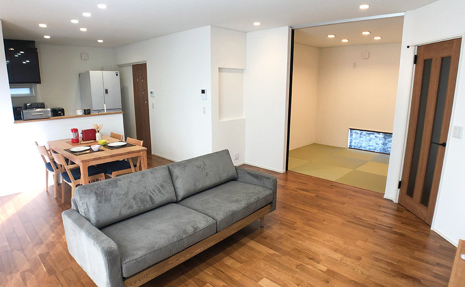 ワイケイホーム ゆとりを生むたっぷり収納ですっきりとした暮らしを実現した家の建築実例画像2