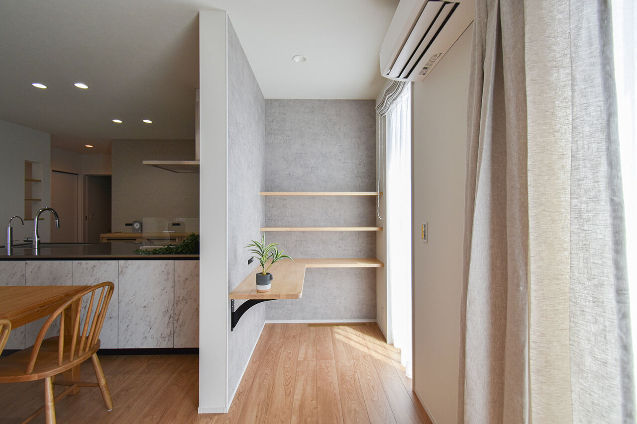 ワイケイホーム 【平屋】玄関とつながる広いガレージ。回遊式の水まわりなど軽快動線。たくさん収納がある片付くお家の建築実例画像7