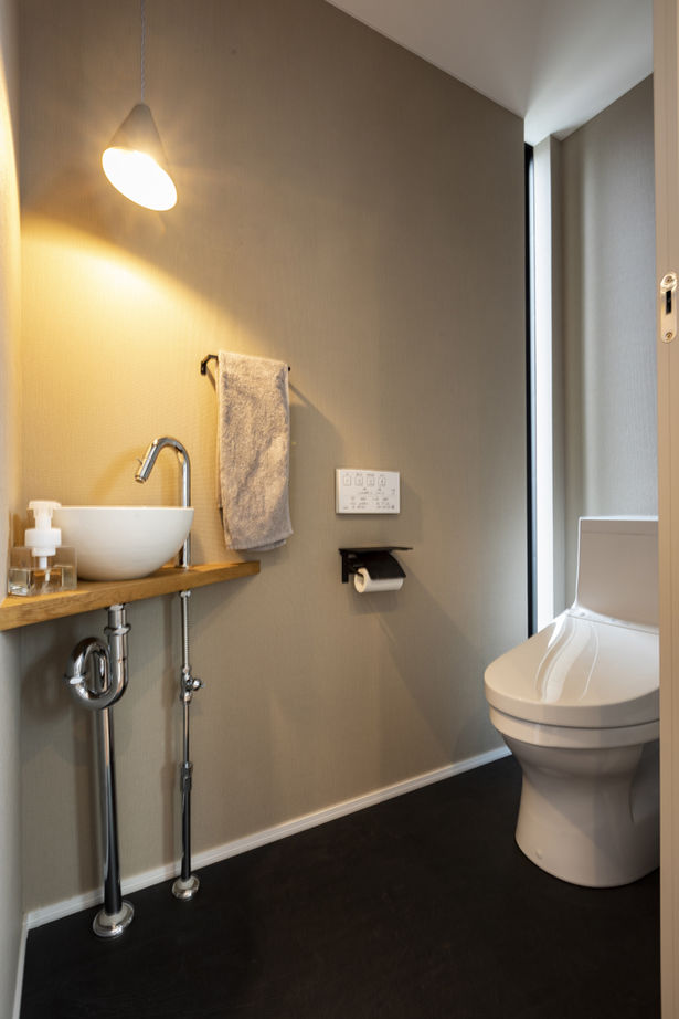 アートハウス 3000万円台×大津市|自然とのつながり、機能的な家事動線、共働き夫婦が建てた中庭のある家の建築実例画像15