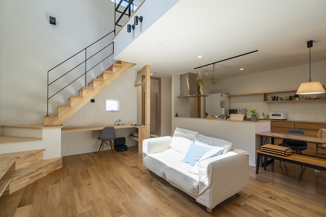 アートハウス 2000万円台×大津市×家事ラク｜1階だけで生活が完結。将来は平屋のような暮らしができる家の建築実例画像