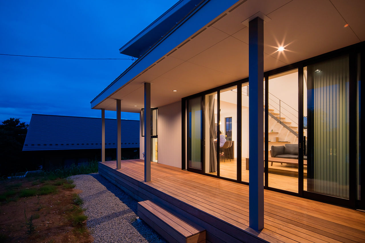 明和ホーム 【平屋風/約25坪/3LDK】吹抜けの大空間リビング＋ロフト。平屋のように暮らせるリゾートライクな2階建ての建築実例画像4