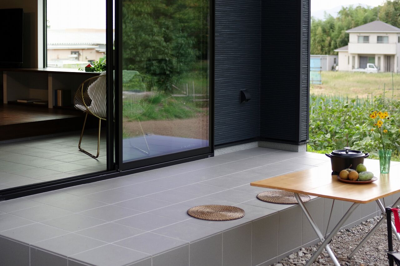 D-GRID HOUSING（ディーグリッドハウジング） 平屋/広い土間とデッキ。ペレットストーブと眺望をの建築実例画像6