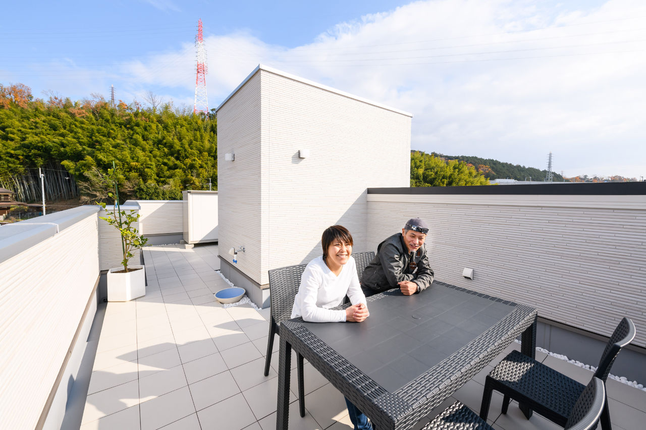 桧家住宅　(日本中央住販) 【大阪府/間取図/ビルトインガレージ/屋上庭園】愛車を眺め、趣味を楽しむ高品質な邸宅。の建築実例画像10