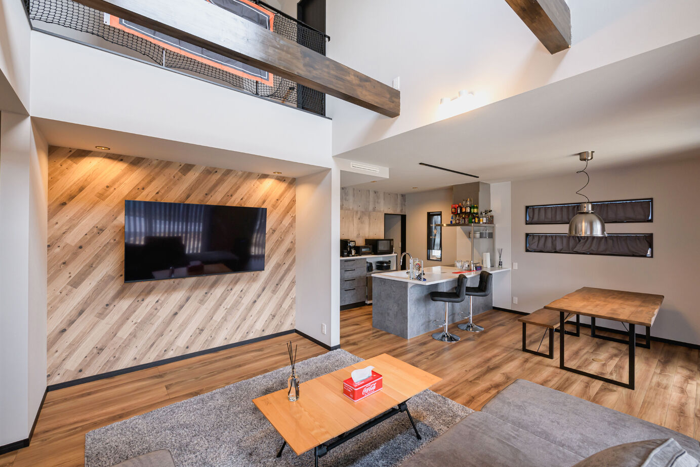 桧家住宅　(日本中央住販) 【奈良県/カリフォルニアの家/吹き抜け】まるで西海岸、カリフォルニアスタイルの住まいの建築実例画像5