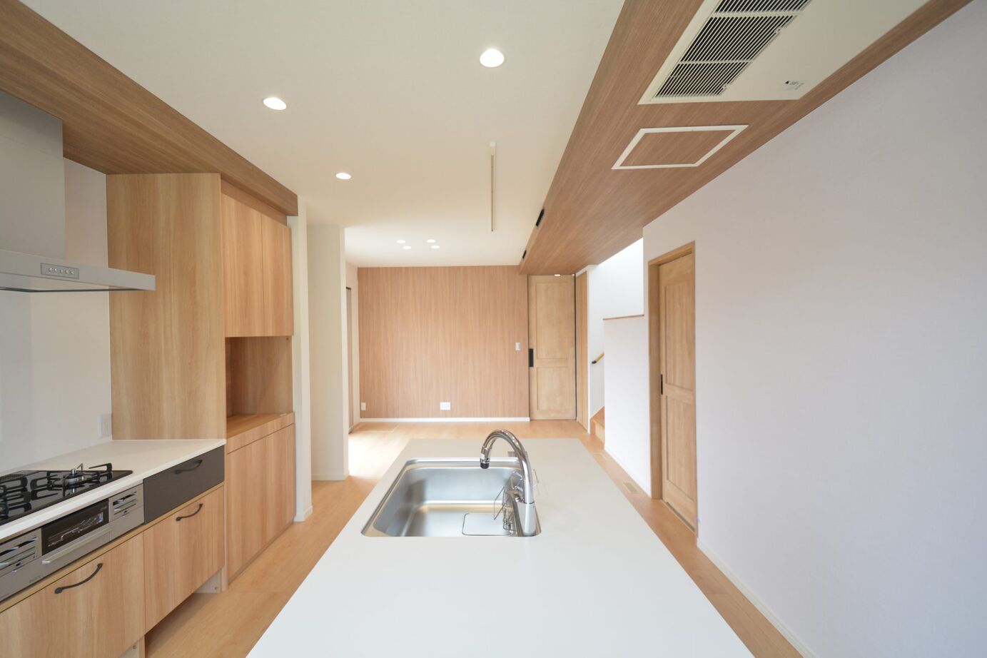 桧家住宅　(日本中央住販) 【奈良県/収納充実/快適住空間】家族が集う明るく開放的な空間が魅力の住まいの建築実例画像3