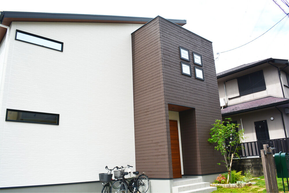 桧家住宅　(日本中央住販) 【奈良県/吹き抜け/土間収納】家族が集う、明るく開放的な空間を実現した住まいの建築実例画像