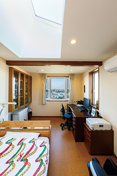 イソダ 【4000万円台/50坪台/間取り図あり】富士山の眺望を楽しむ。大空間のビルトインガレージを木造での建築実例画像6