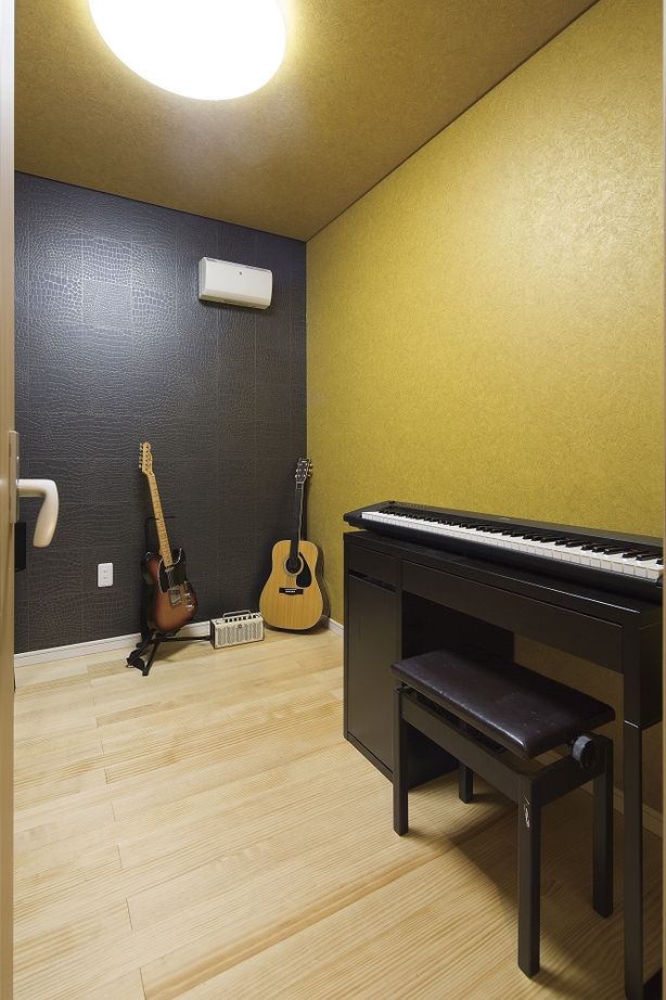 イソダ 【3000万円台/30坪台/間取り図あり】桧の床とソーラーサーキット工法で叶える身体に優しい住環境の建築実例画像7