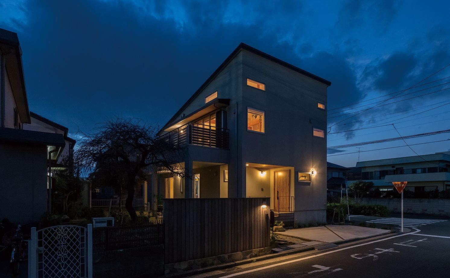 イソダ 【2000万円台/30坪台/間取り図あり/ソーラーサーキット】高性能住宅でおくる快適な日々の暮らしの建築実例画像17