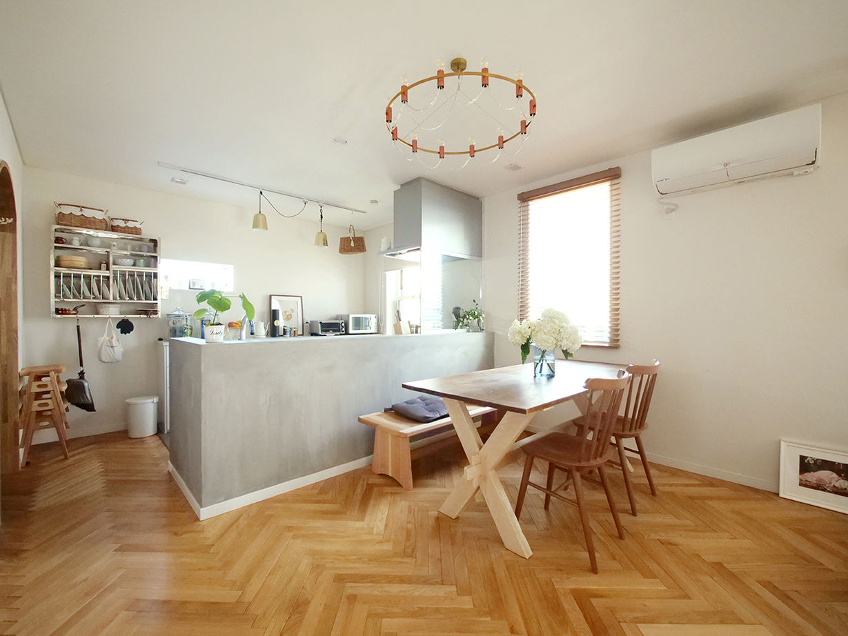 イソダ 【2000万円台/30坪台/間取り図あり】ソーラーサーキット工法の快適性能と遊び心を詰め込んだ家の建築実例画像2