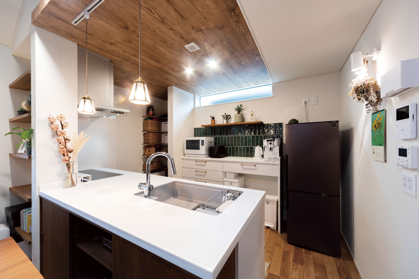 イソダ 【2500万円～2999万円／2階LDK／家事動線】高性能が楽にする子育て。「冬の夜中に起きても寒くありません」の建築実例画像4