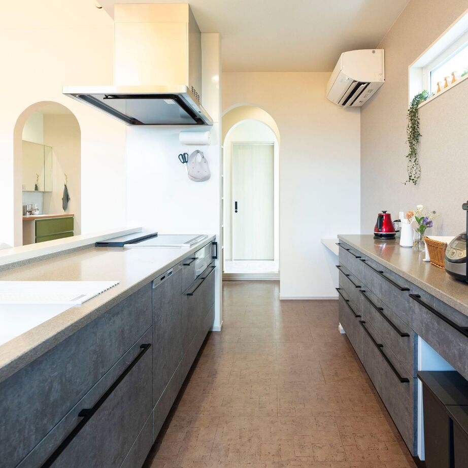 シアーズホーム福岡 【勾配天井｜平屋】アースカラーが映える家の建築実例画像3