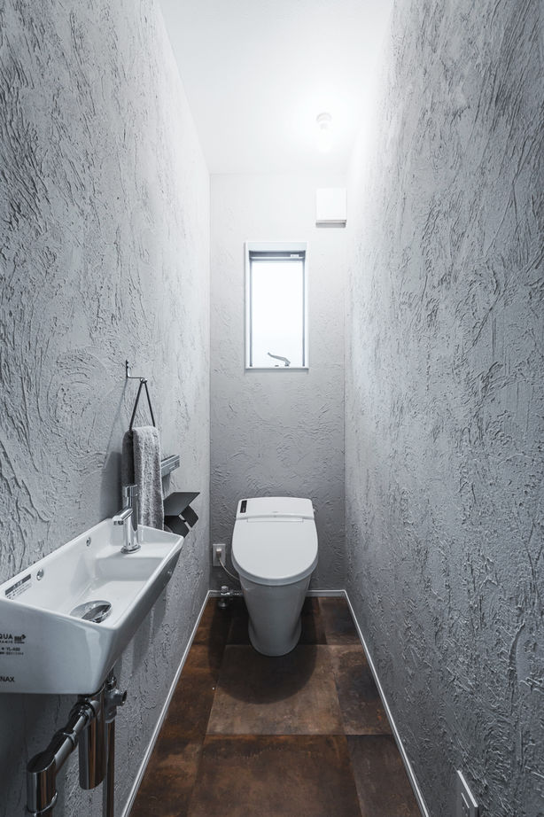 LIVIA(リビア)一級建築士事務所 【京都/2000万円台/間取図】テラスや吹抜けから光を採り込んだ、グレーが映える細部まで美しい家の建築実例画像10