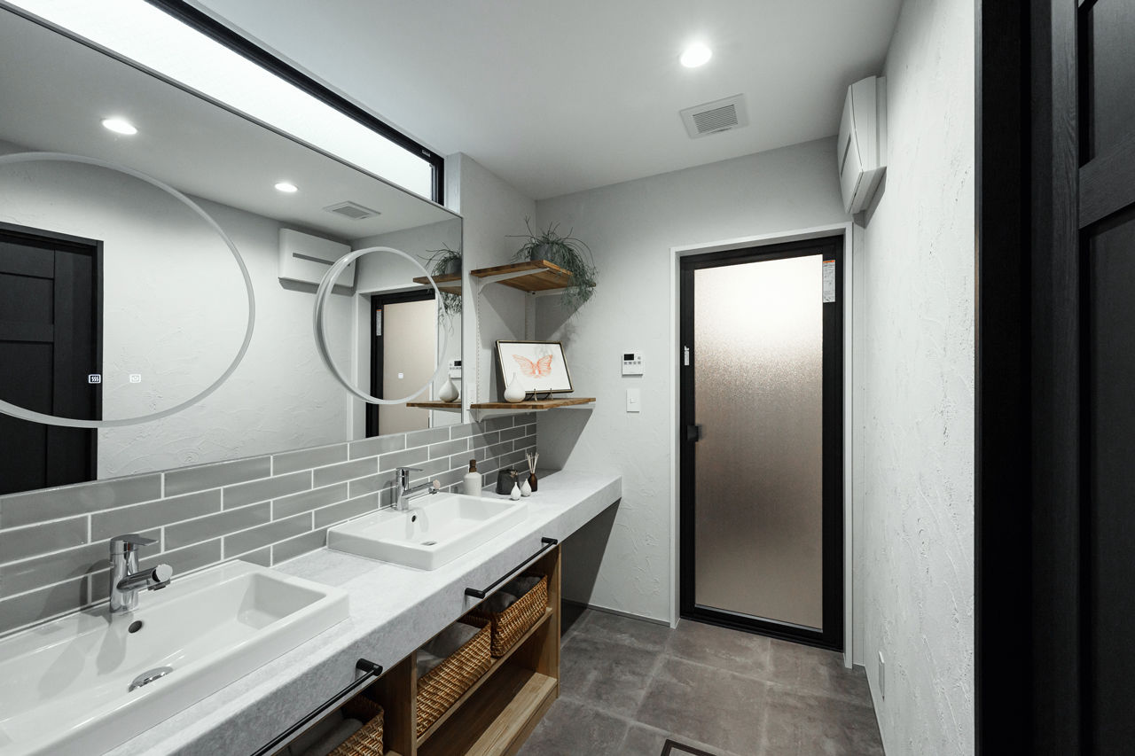 LIVIA(リビア)一級建築士事務所 【京都/狭小/中庭/間取図】美しさと家族のつながりを追求した、外から中が見えないライトコートのある家の建築実例画像7